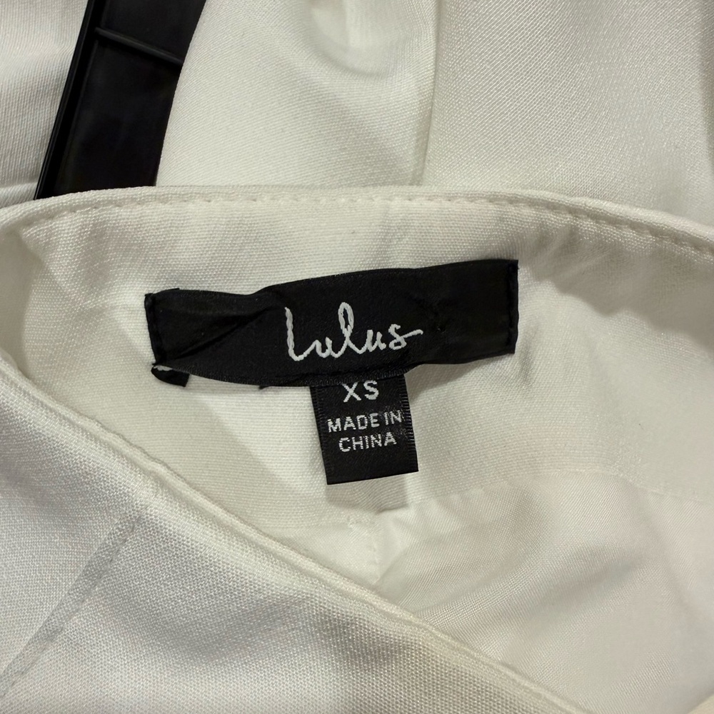 Lulu's White Trousers - Picture 5 of 5